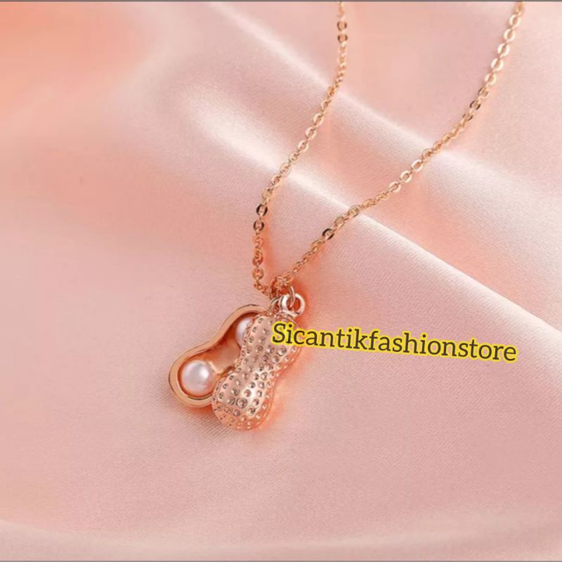 Kalung Titanium Liontin Motif Kacang Rose Gold Fashion Wanita Terlaris Anti Karat Kalung Wanita Gold