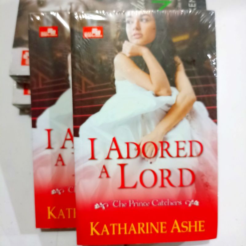OBRAL SUPER MURAH BUKU NOVEL TERJEMAHAN HARLEQUIN - HERLEQUIN / NOVEL DEWASA / NOVEL REMAJA / ORIGINAL #26D-I Adored A Lord