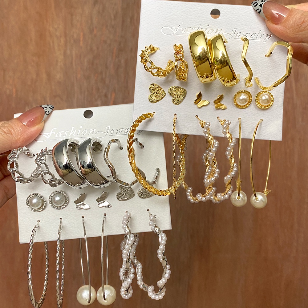 18pcs / Set Anting Mutiara Bentuk Lingkaran Geometris Warna Emas Untuk Wanita