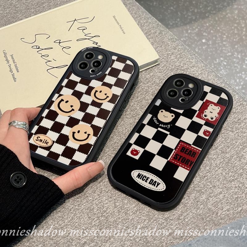 IPHONE Casing Ponsel Hitam Motif Kotak-Kotak Anti Jatuh Mewah Kompatibel Untuk Iphone7 8plus11 13 12 14 Pro MAX 6 6s Plus XR X XS MAX SE 2020motif Kartun Beruang Smiley Lucu Lembut TPU Cover