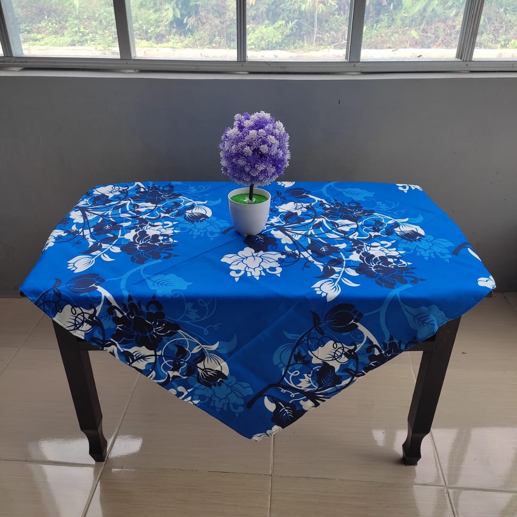 Taplak Meja Ruang Tamu Bentuk Persegi Ukuran 100x100cm Motif Karakter Aesthetic Bunga Abstrak Batik Bahan Kain Katun Mewah