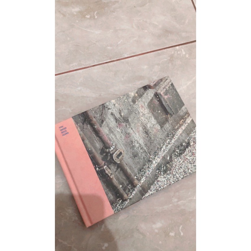 ALBUM BTS YOU NEVER WALK ALONE