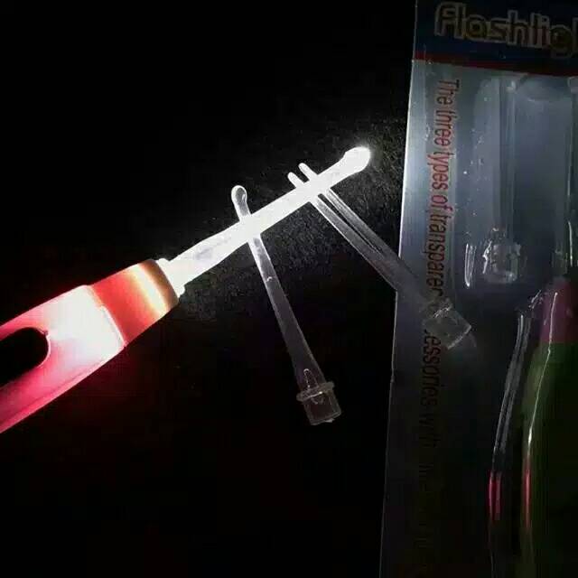 Korek kuping LED earpick flash pembersih kuping