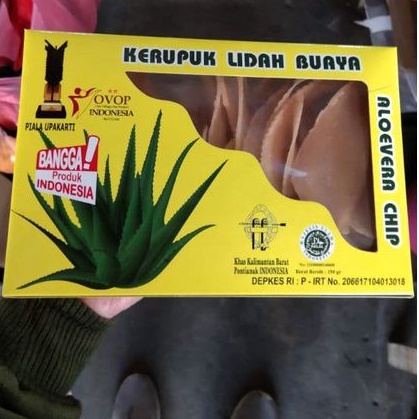 

Kerupuk Lidah Buaya / Aloevera Chip / Oleh oleh Khas Pontianak Kalbar