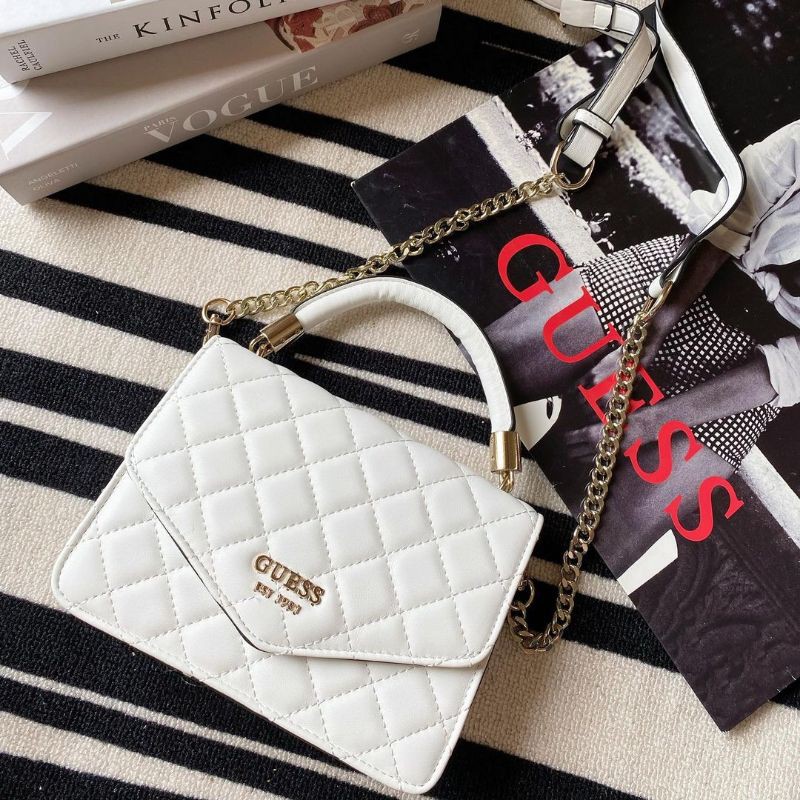 tas selempang wanita tali rantai dan kulit impor (guess martina)