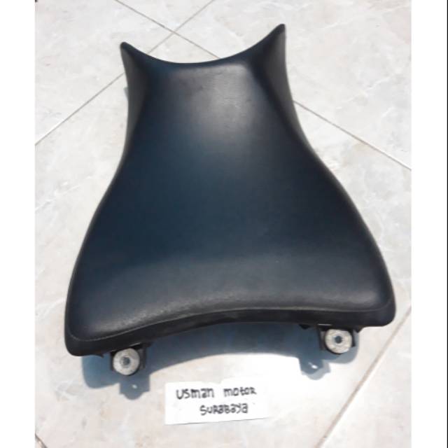 Jok sadel depan CBR 150 R lokal original