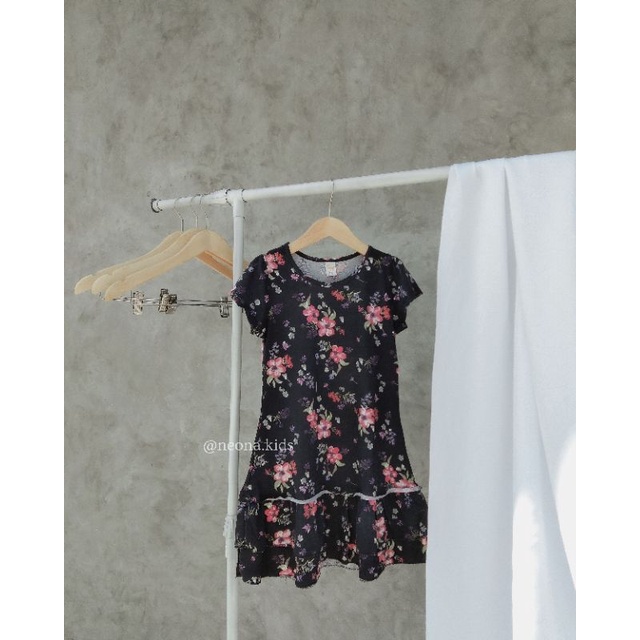 Neona - Floral Dress