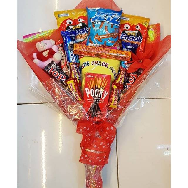 

Parcel buket snack valentine