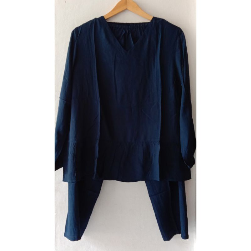 Piyama panjang St. Yves