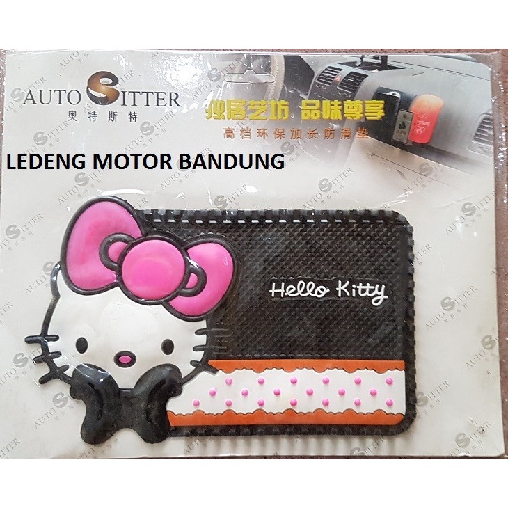 Hello Kitty Car Alas Dashboard Mobil Tempel Tempat HP Simpan HandPhone