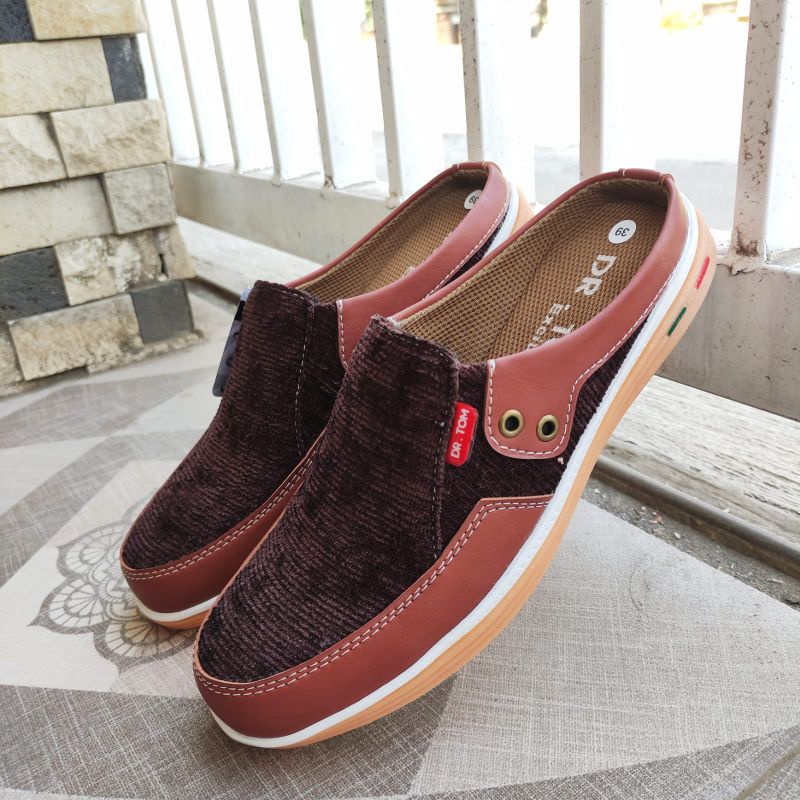 Sepatu Kasual Pria Slip On KODE K-02 RAJUT