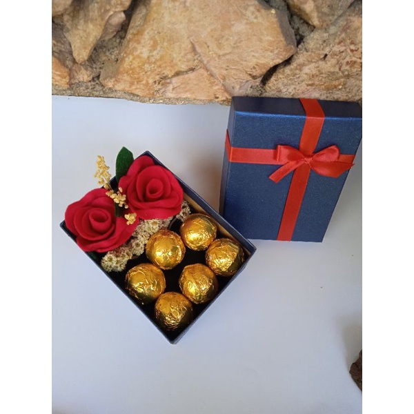 

coklat bulat chocolate box tambahan buket