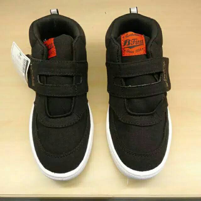 Sepatu sekolah Bata original sneaker Anak warna hitam .model boots bahan sintetis.