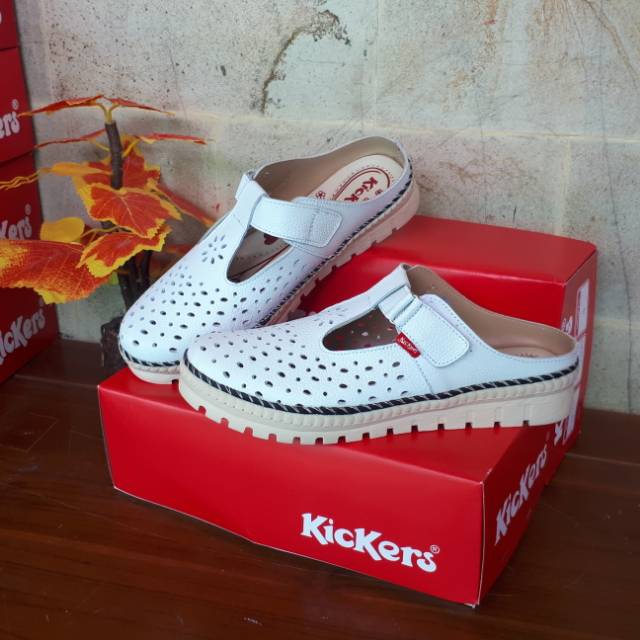 SL 09/35 PUTIH Sandal slop kulit wanita warna putih