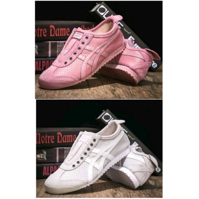 Sepatu Wanita Casual Asics Slip on Leather