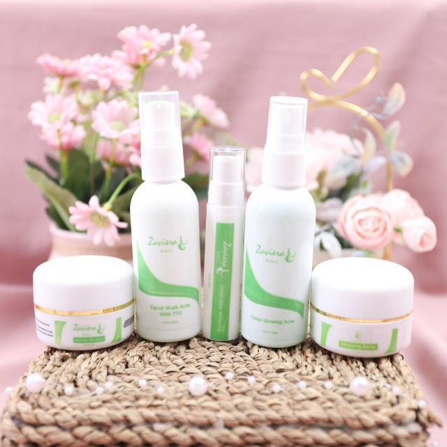 ZAVIERA GLOWING ACNE