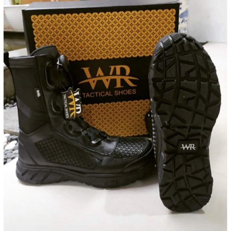 sepatu pdl WR