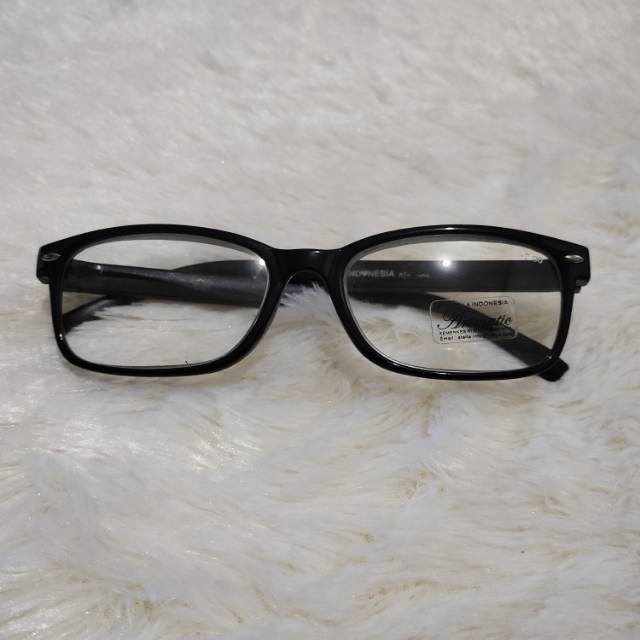 ATM 3001 KACAMATA PLUS