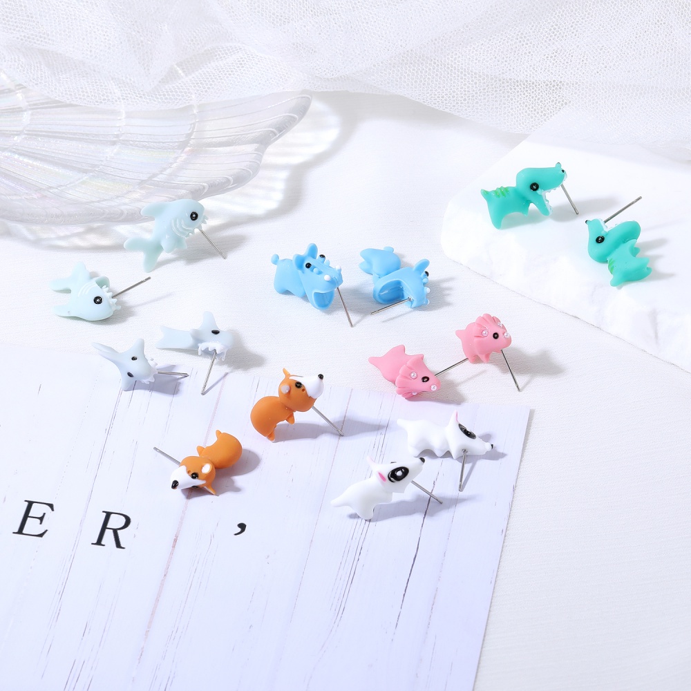 1 Pasang Anting Stud Piercing Bentuk Kartun Hewan Anjing Paus Dinosaurus Bahan Resin Warna-Warni