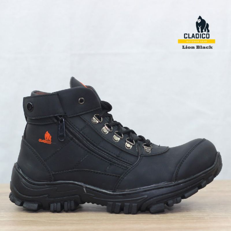 Cladico Lion High Sepatu Safety Boots Original Sol Kuat Ringan