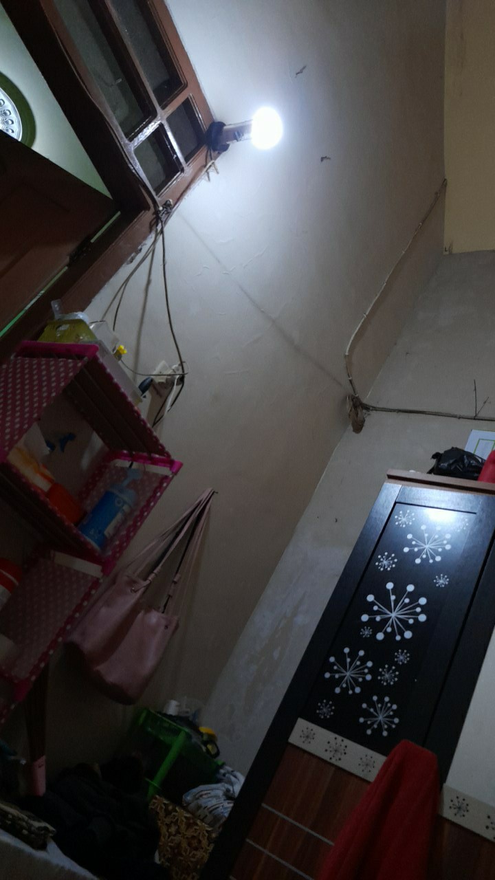 Moon Kain Sprei Meteran Katun Lokal Catra Magenta Melisa Mellisa Daun Minimalis & Bunga Carmelita