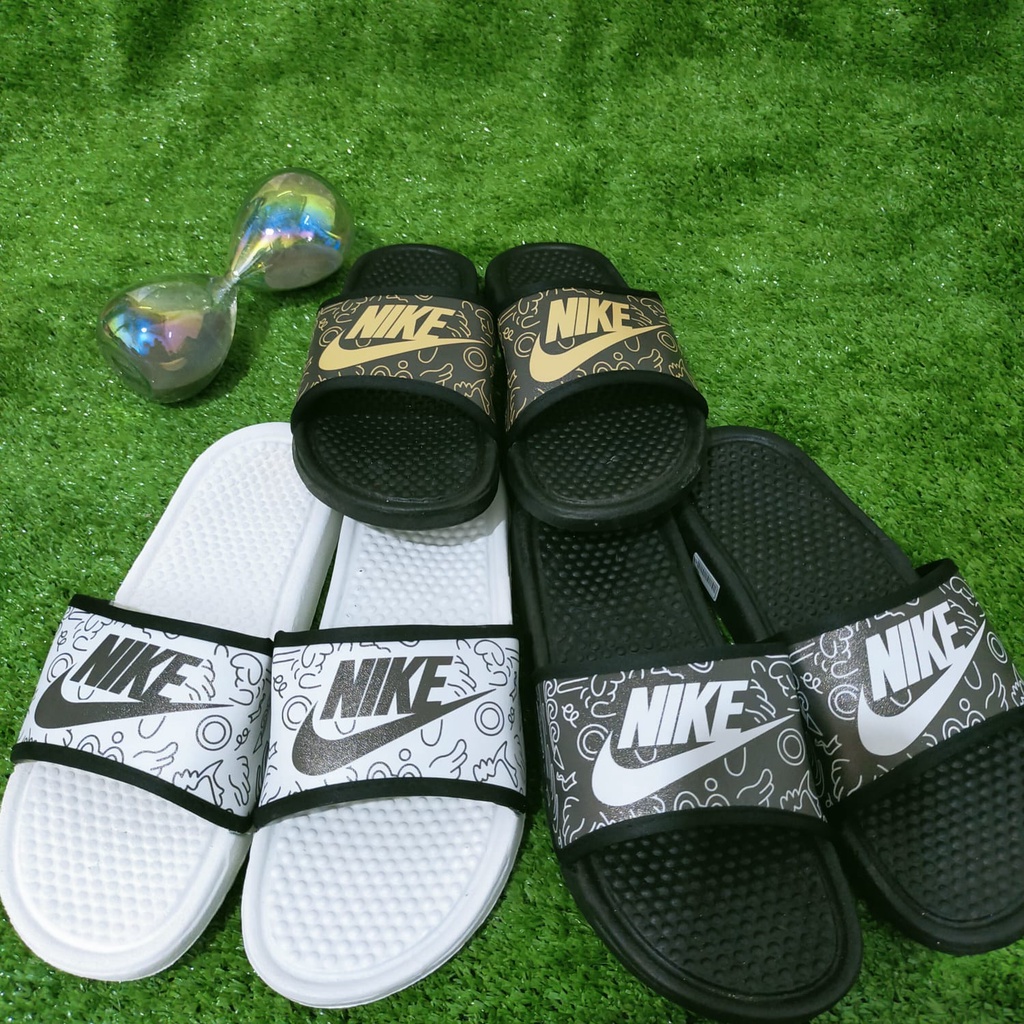 Slip on Sandal Pria Anti Licin Ringan NK BATIK