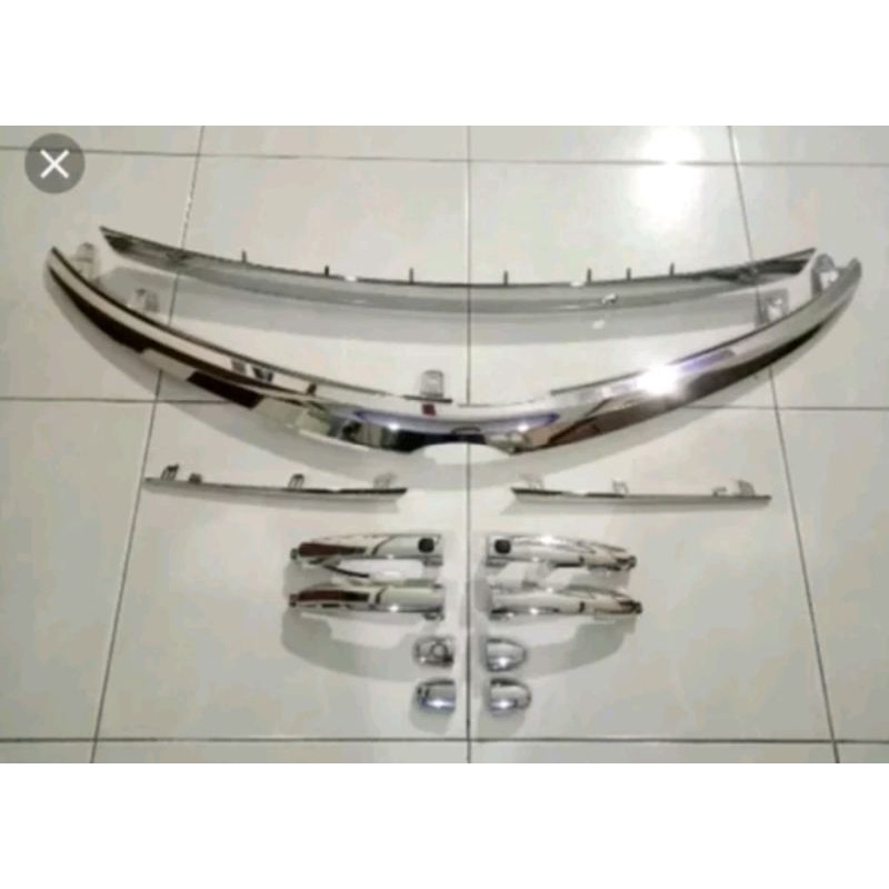 PAKET GRILL TRUNKLID HANDLE VIOS LIMO GEN3 CHROME