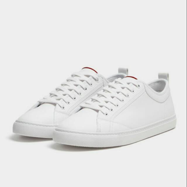 ORIGINAL SEPATU PULL & BEAR "Basic White Trainers"