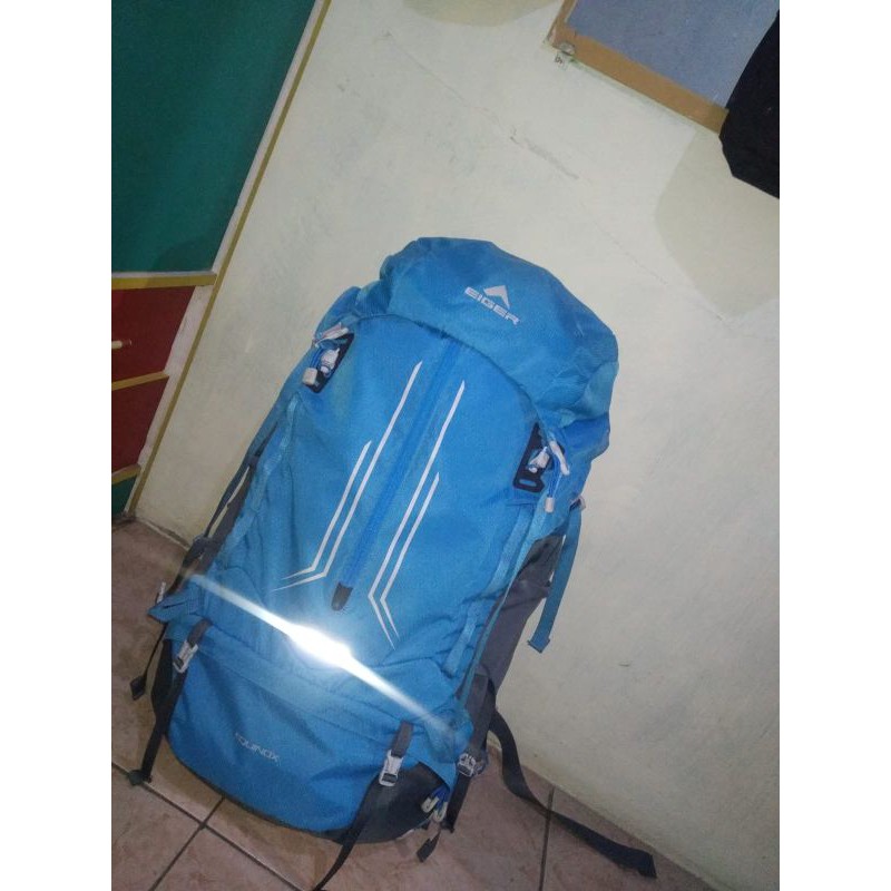 Carrier 65L