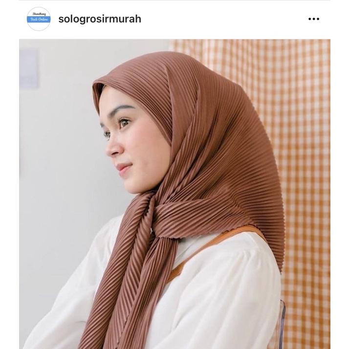 Segi empat plisket jilbab/jilbab segi empat plisket/jilbab plisket