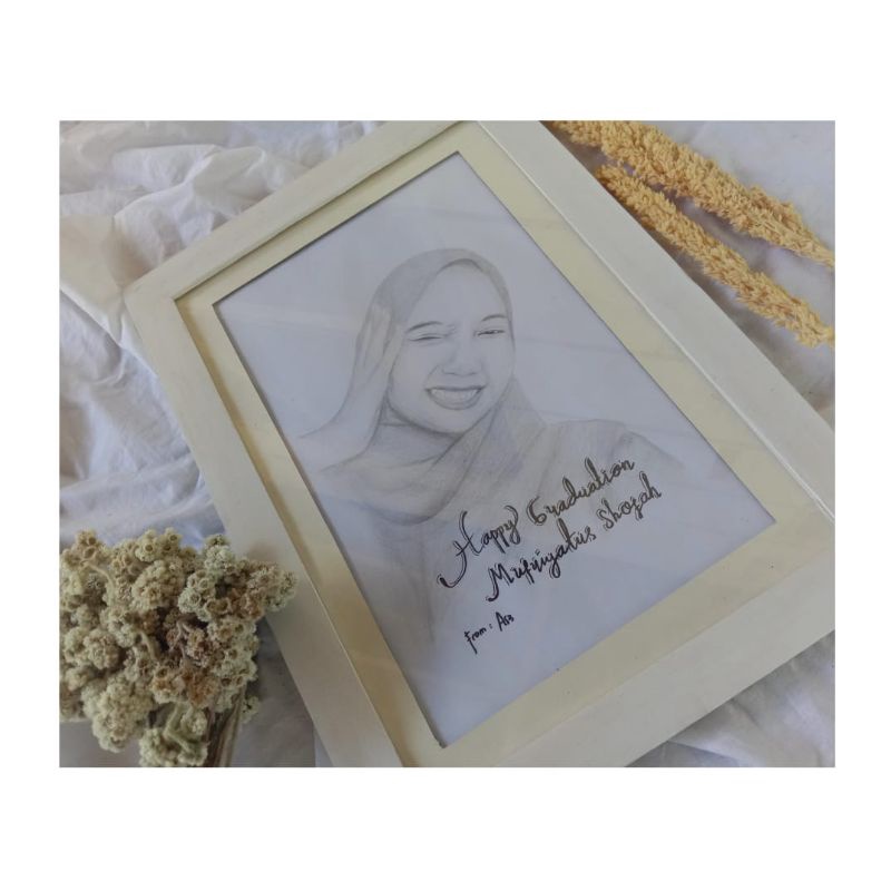 Lukisan Seketsa Wajah Premium Simple + Frame Kaca A4 Limited Edition Spesial Kado Ultah Hadiah Ultah