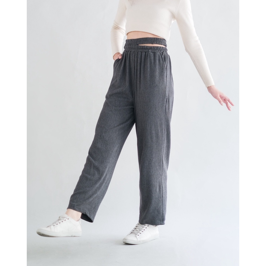 Myrubylicious PRISCILLIA PANTS KODE 2751