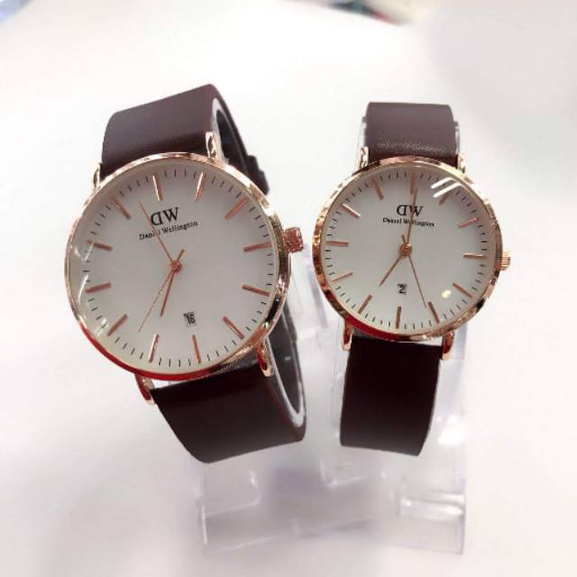 Jam tangan couple Daniel Wellington tanggal