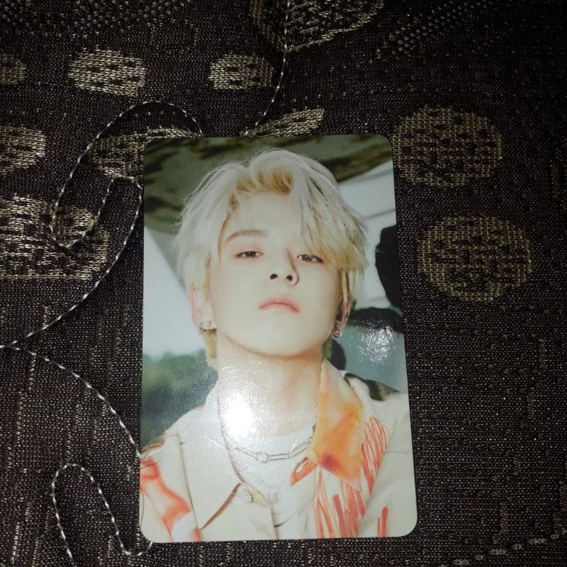 Asahi Photocard Chapter one white version