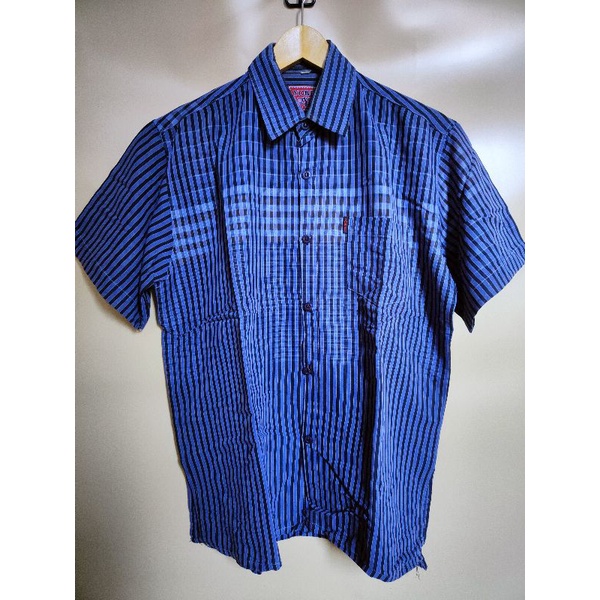 PRELOVED KEMEJA PRIA GARIS YOBEL