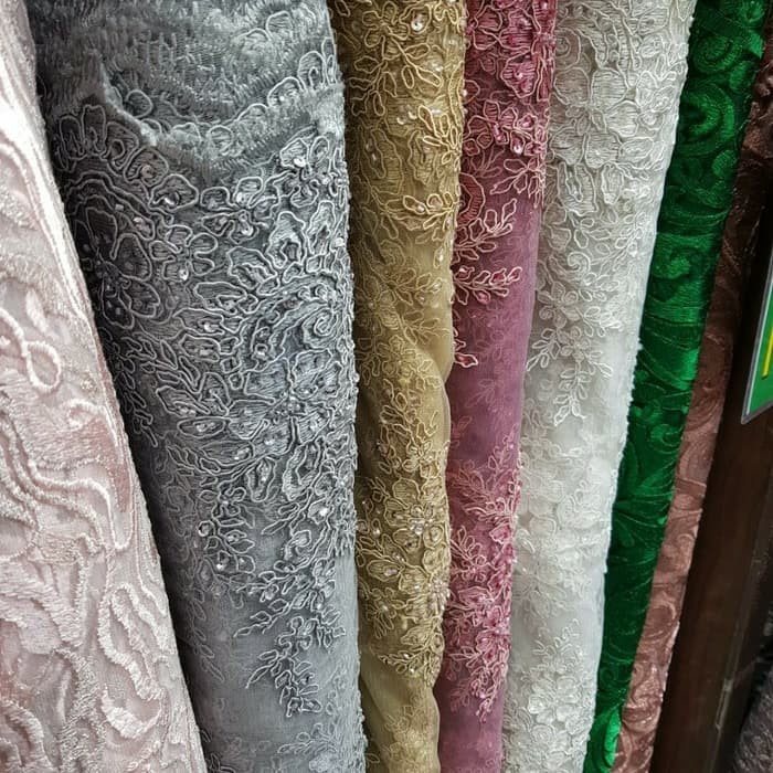 Promo 12.12 Sale Kain tile payet korea. Bahan tulle payet. bahan kebaya besan
