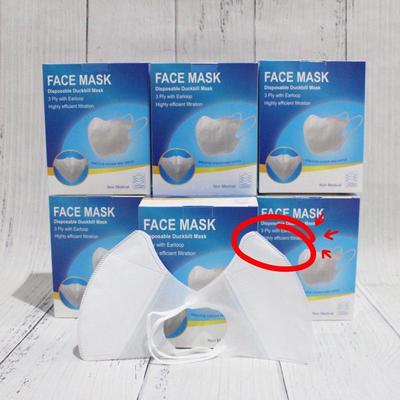 (1 BOX)  Masker Duckbill 3ply Dewasa Hitam Dan Putih Face Mask Earloop