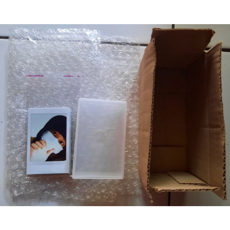 

Tambahan packing untuk polaroid