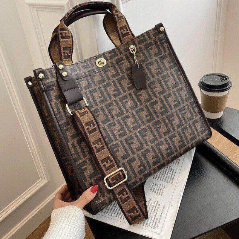Fendi Tote bag