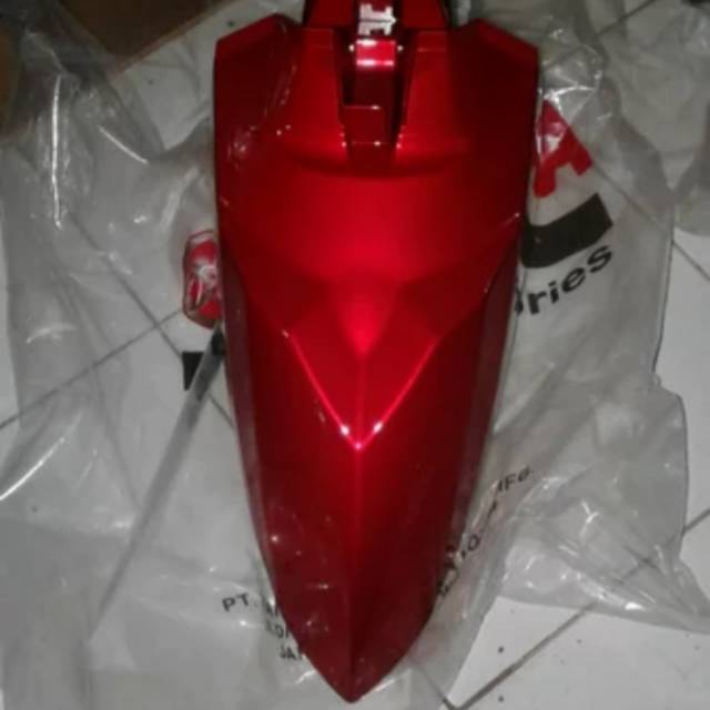 spakbor depan mio m3 merah ori ygp