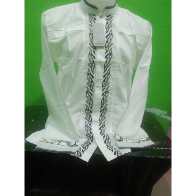 Baju Koko Putih kombinasi Boridr Lengan Panjang Syahdika Atau Syamil