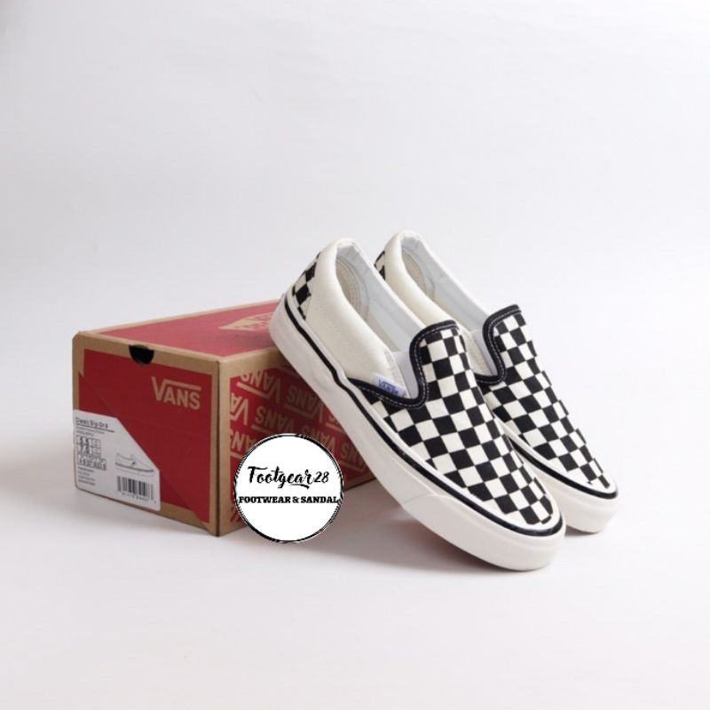 SEPATU VANS SLIP ON CHECKERBOARD SIDEWALL BLACK WHITE PREMIUM TERLARIS