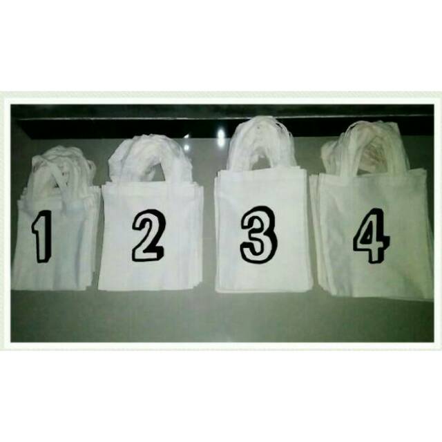 

Tas blacu polos 20x25