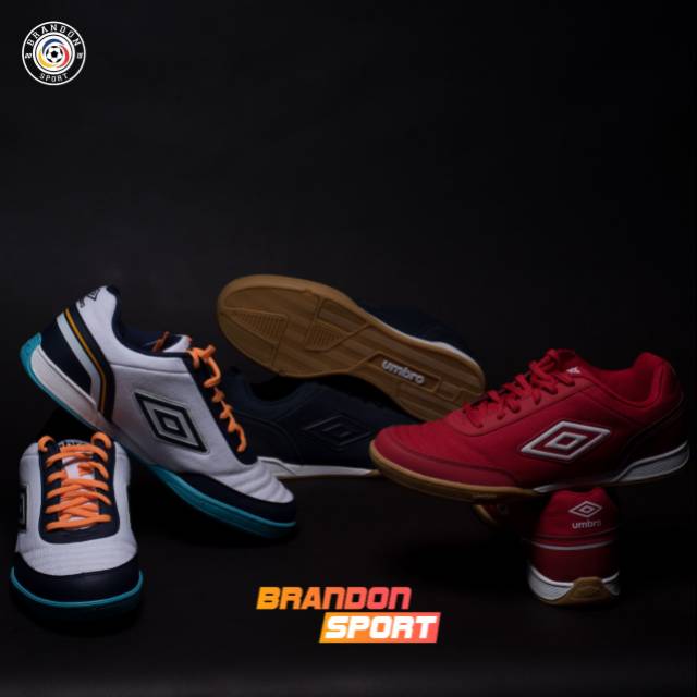 Sepatu Futsal Umbro Street V