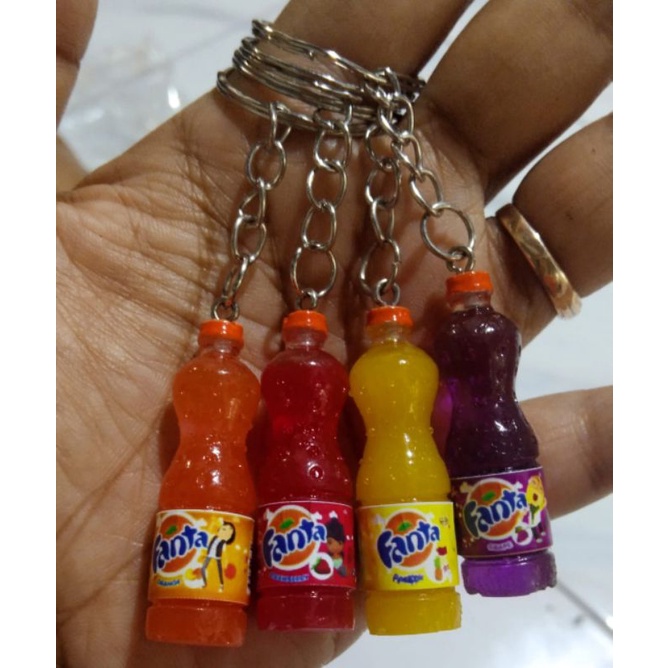 GANTUNGAN KUNCI MINIATUR BOTOL - GANCI - UNIK - MURAH - BAHAN RESIN - AWET - TAHAN LAMA-1