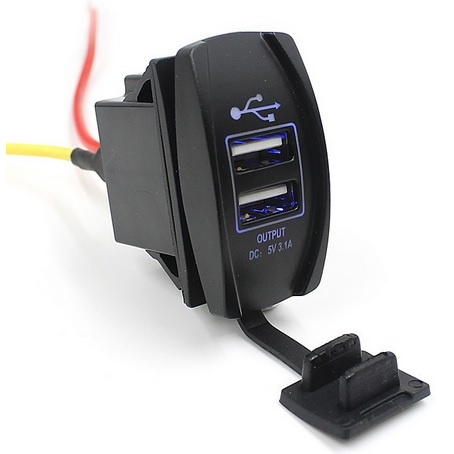 USB Charger Motor 2 Port DC 12-24V Murah - Hitam