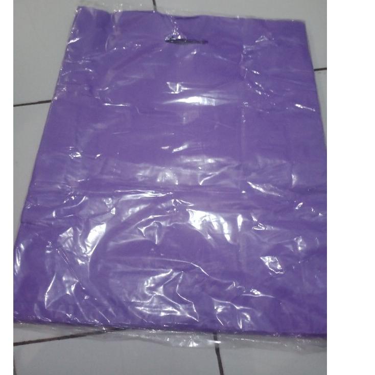 

Terbaik! Kantong plong 42 x35 isi 50 lembar
