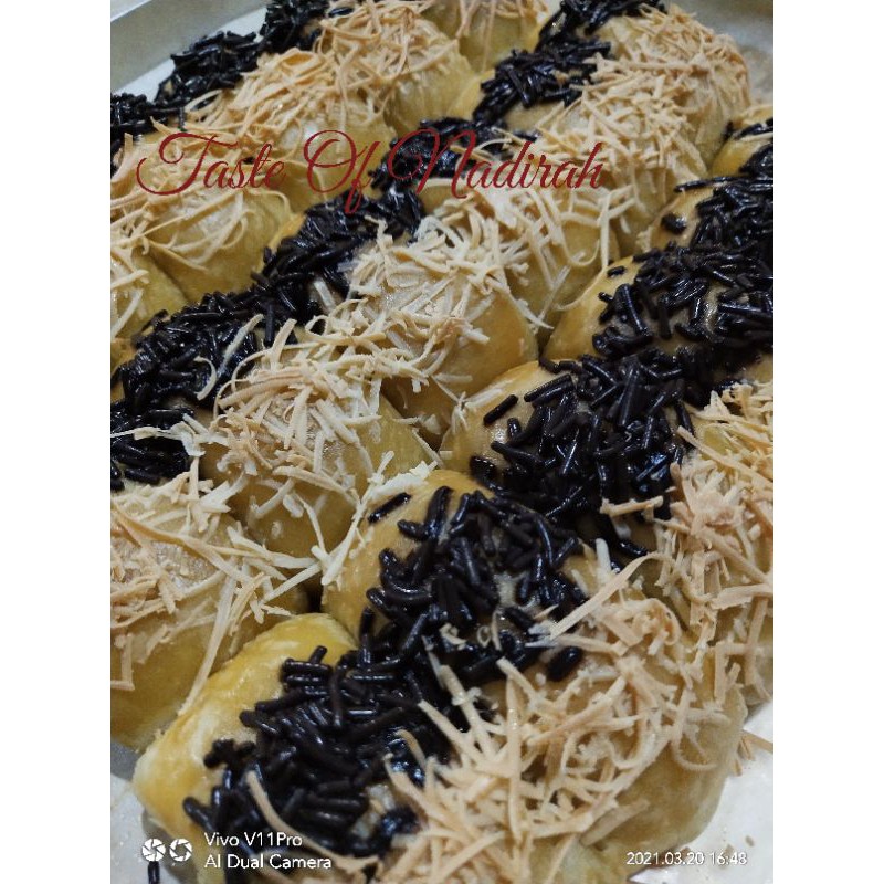 

Bolen Pisang Coklat Keju