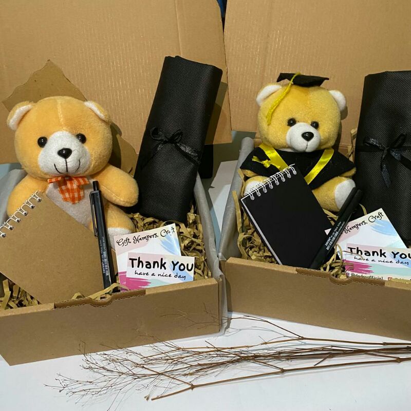 Hampers Boneka Kado Ulang Tahun Wisuda Graduation Gift Box Tumbler Buket Bunga Cowok Cewek