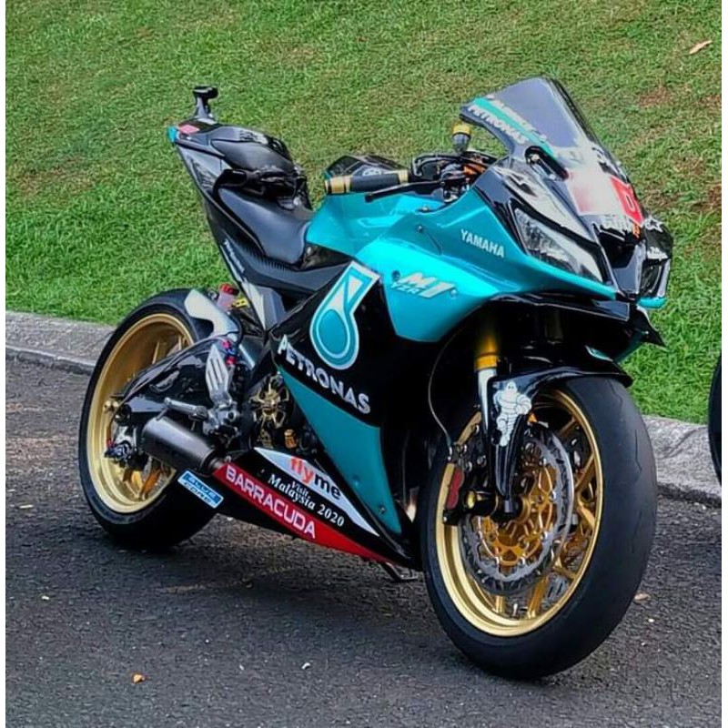 FULLSET BODY YAMAHA R15V2 FAIRING R1M HEADLAMP R15 V2 COVER TANGKI R1M UNDERCOWL R15 V2 SPAKBOR R1M